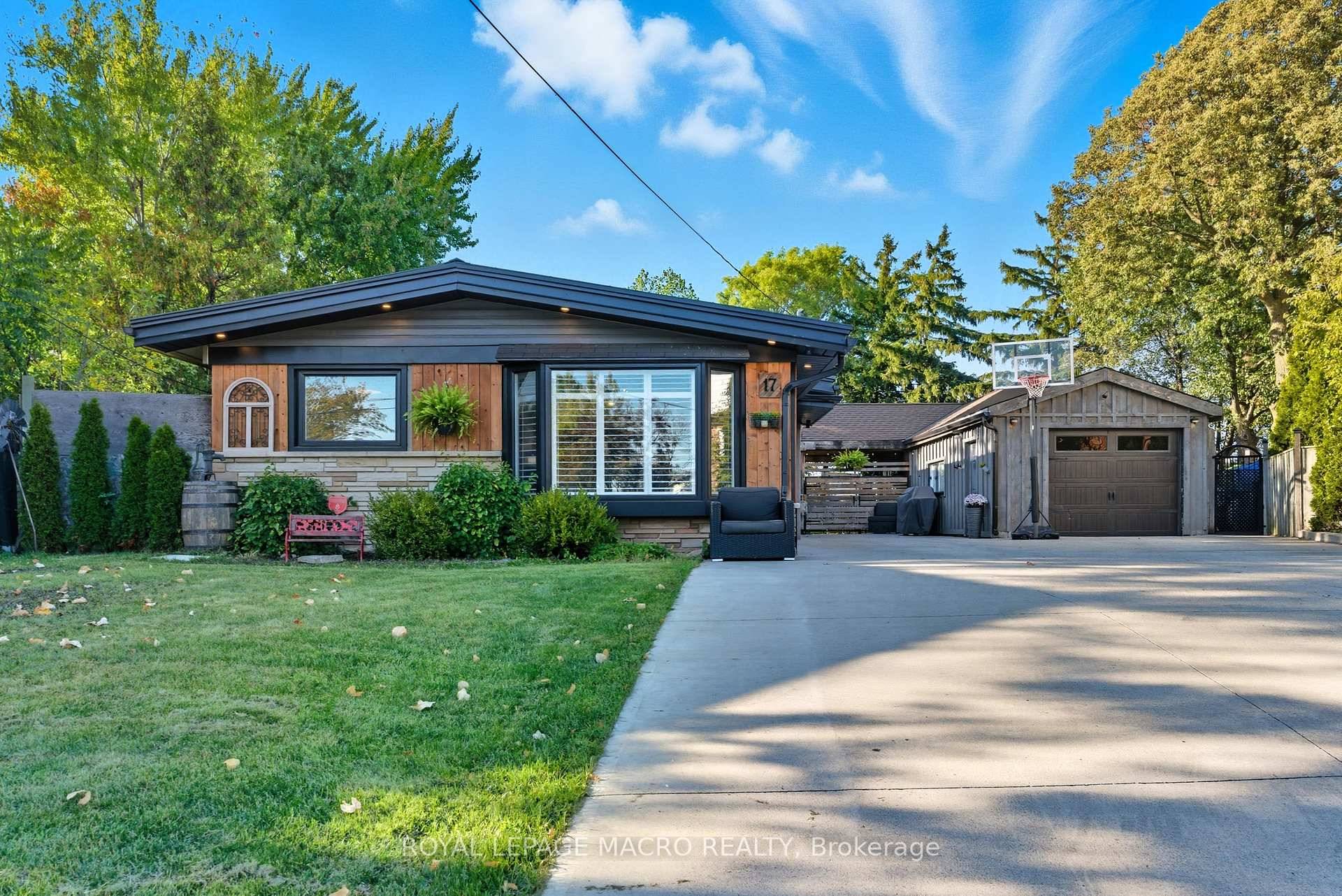 Beautifully updated home backing onto Macassa Park !