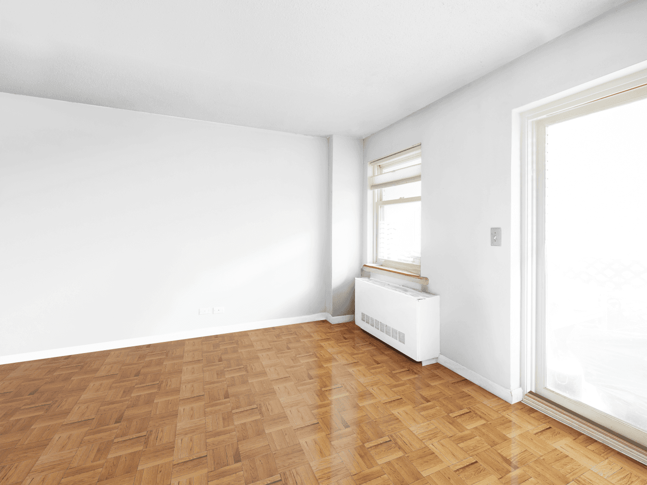 Rarely Available Condominium at Columbus Common Don't miss this exceptional opportunity to customize a bright and spacious 2 bedroom, 2 bath residence in the highly sought after Columbus Common.