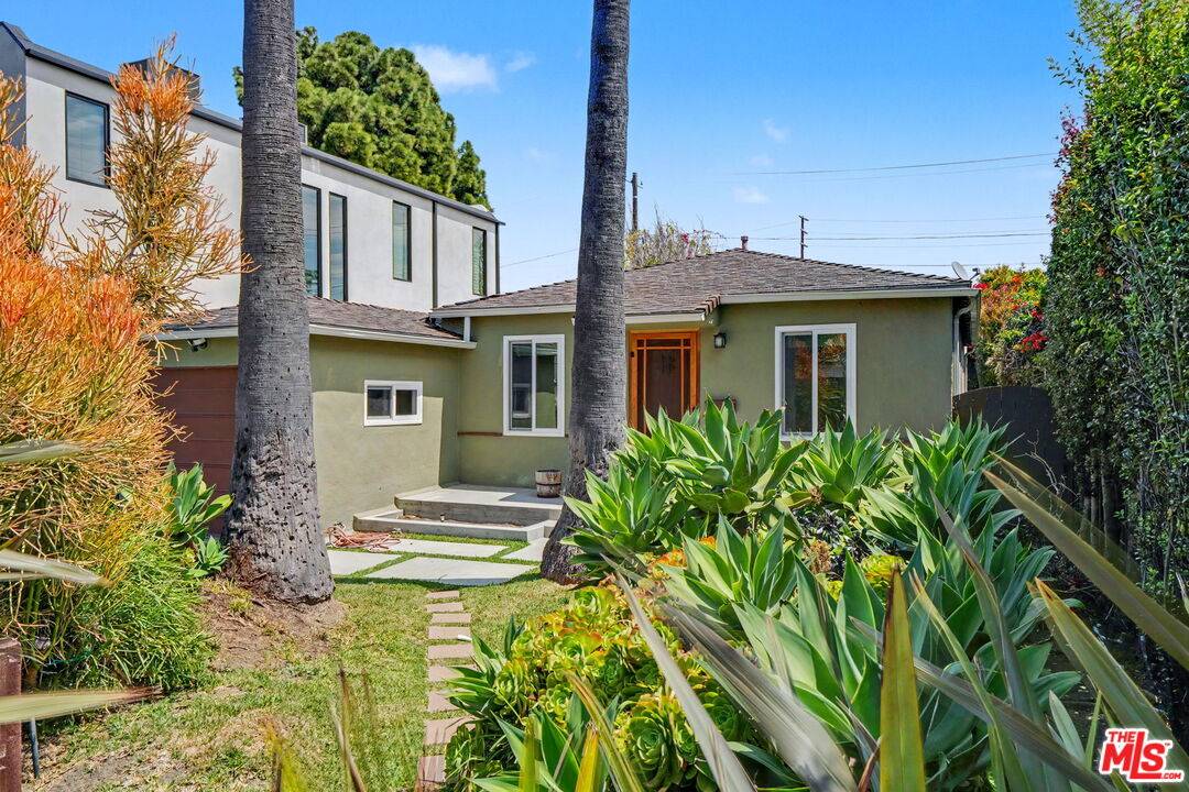 3542 Greenwood Ave 2BR Marina Del Rey La