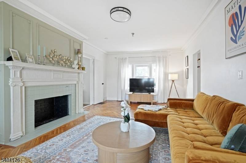 Welcome to Westminster Avenue, a stately residence on one of the neighborhood's most desirable oversized lots.