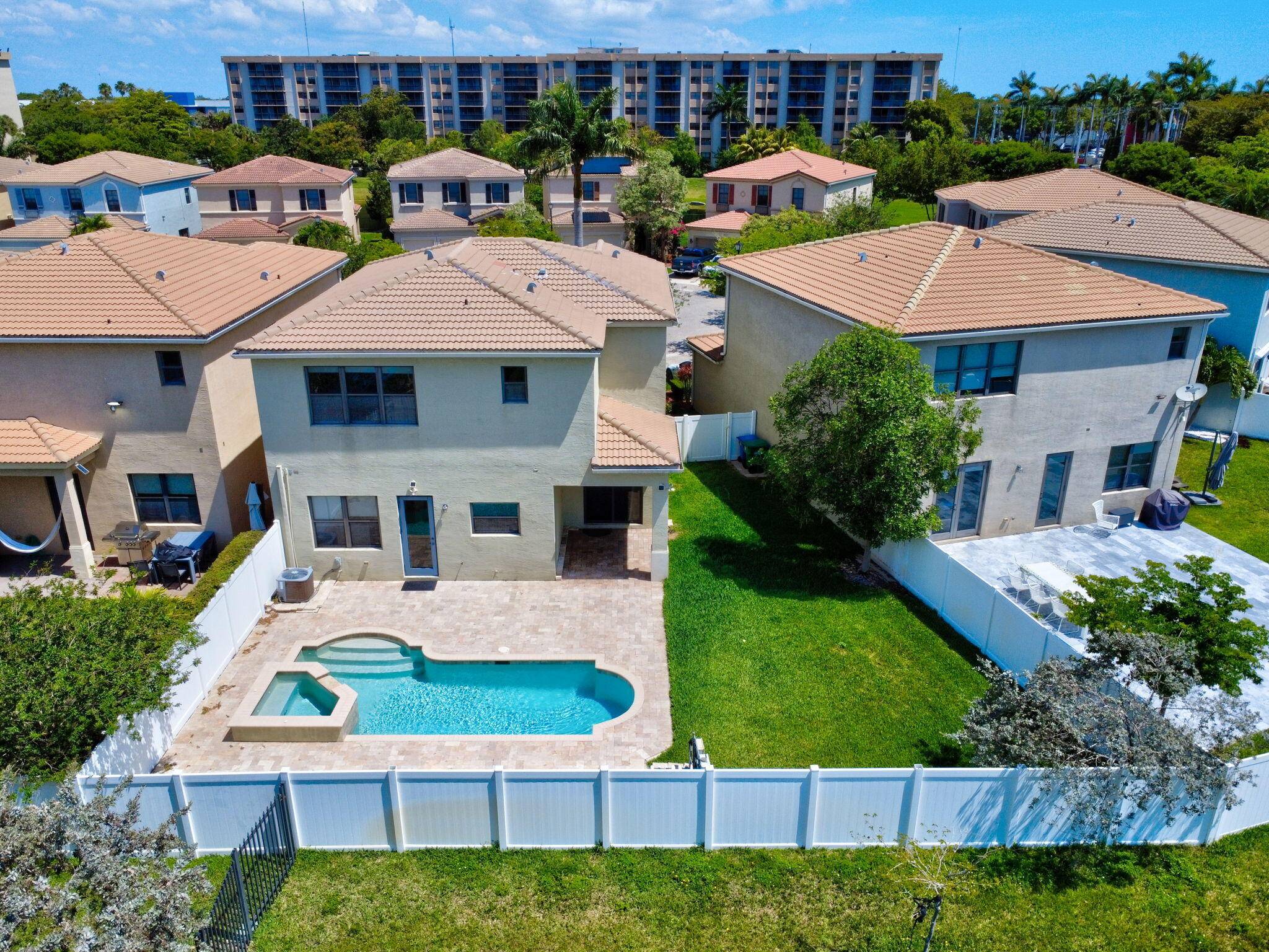 Discover your own tropical oasis with this remarkably beautiful cul de sac pool home witb No rear neighbors, freshly painted and ready for its new tenant.