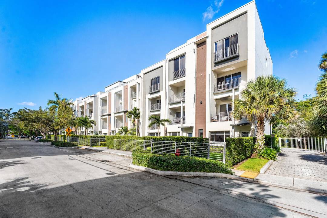 A stunning modern 2 story townhouse tucked away on a quiet dead end street with no through traffic.