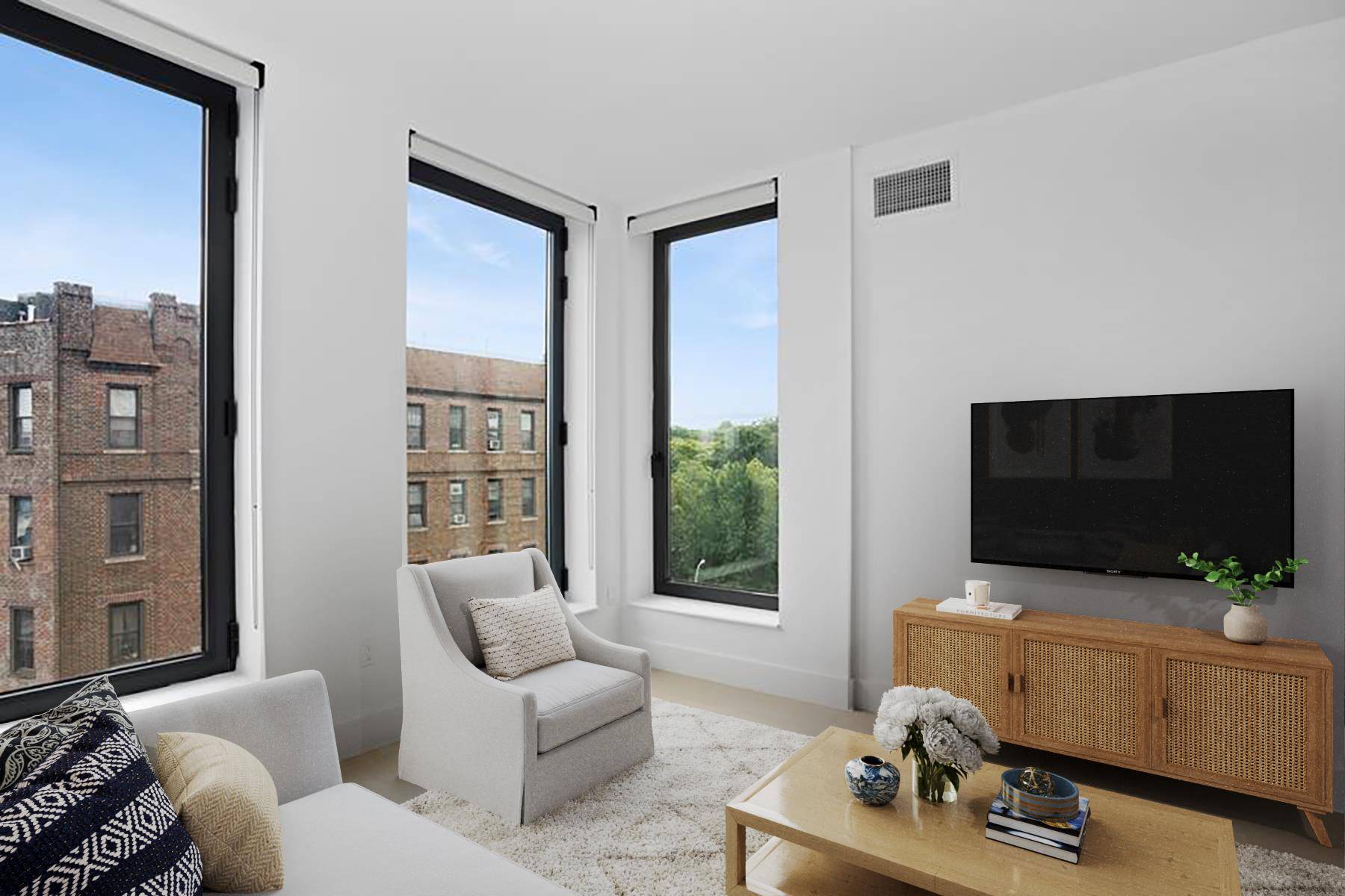 Park Views Southern Light Deeded Parking Private Storage Welcome to Residence 6K at 111 Montgomery a bright, southwest facing one bedroom, one bathroom home in Crown Heights premier full service ...