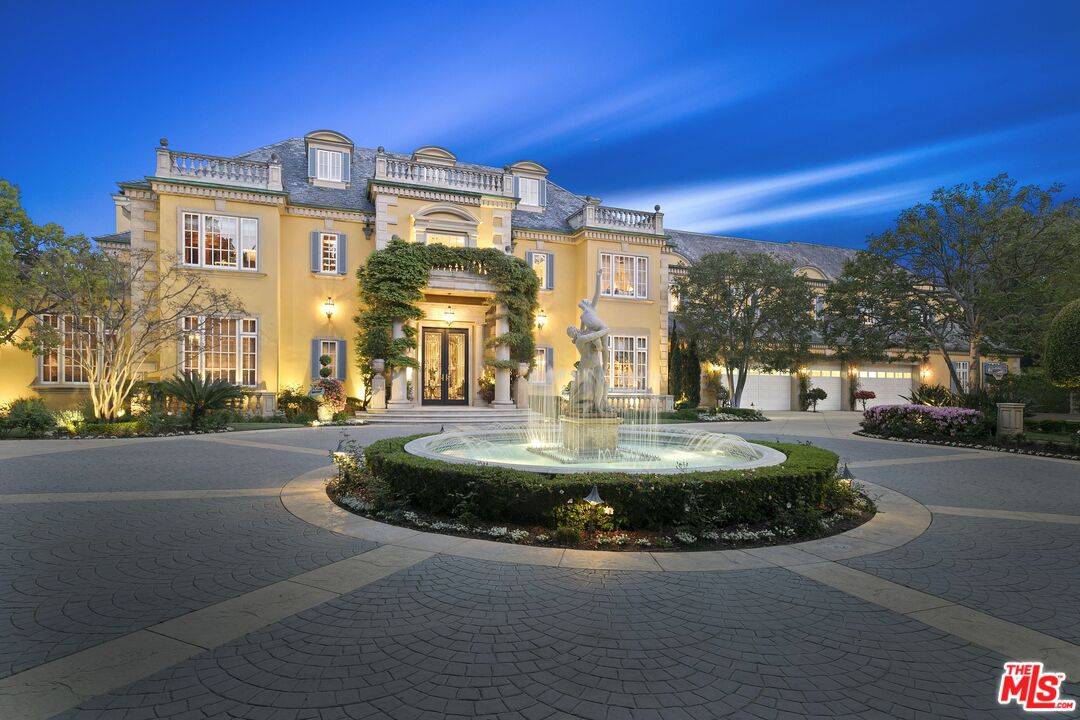 23   Beverly Park Ter Beverly Hills LA