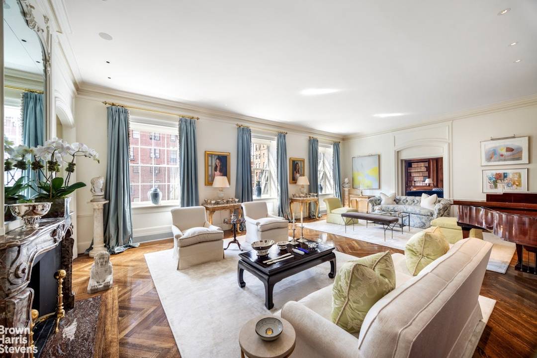 Mint 5 Bedroom Candela Duplex Located in one of Park Avenue's finest prewar cooperatives at the corner of 73rd Street, this renovated and stunning five bedroom duplex home commands over ...