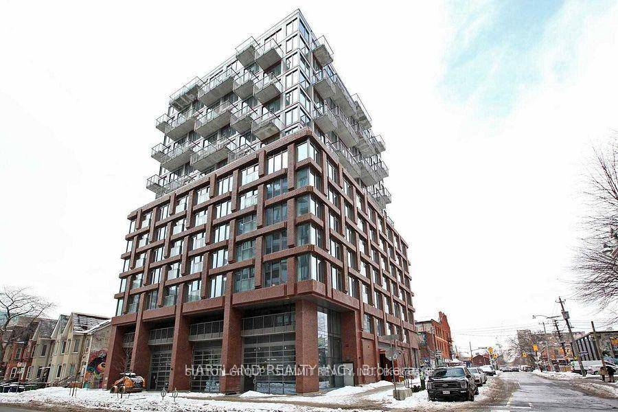 Welcome to Rush Condos at 2 Augusta Avenue, where style meets functionality in the heart of the city.