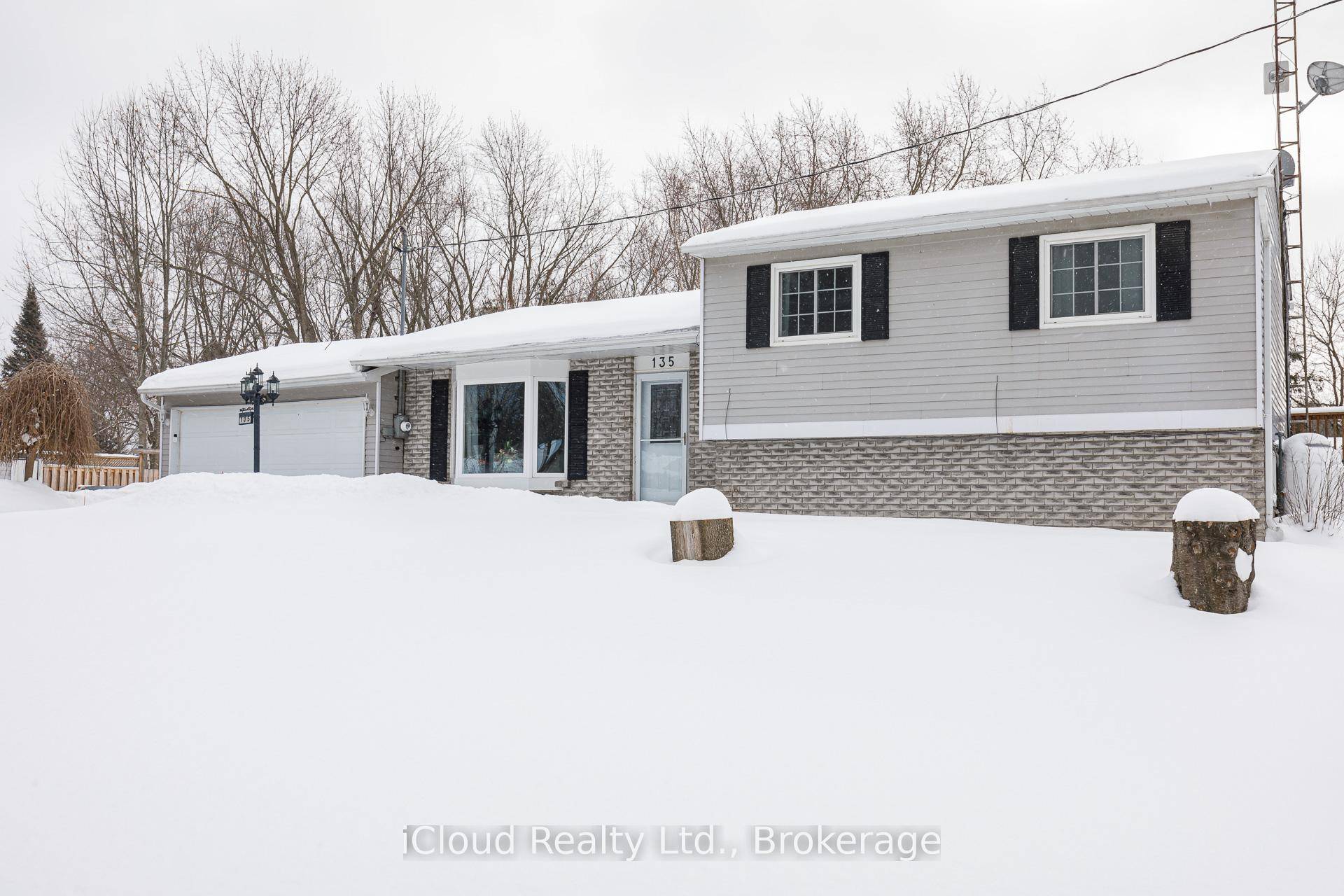 Welcome to this charming 3 bedroom home, a true country oasis nestled on a quiet cul de sac, offering an ideal blend of comfort, space, and convenience.