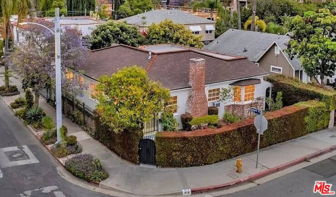 958  N Vista St 3BR Hollywood Hills East La