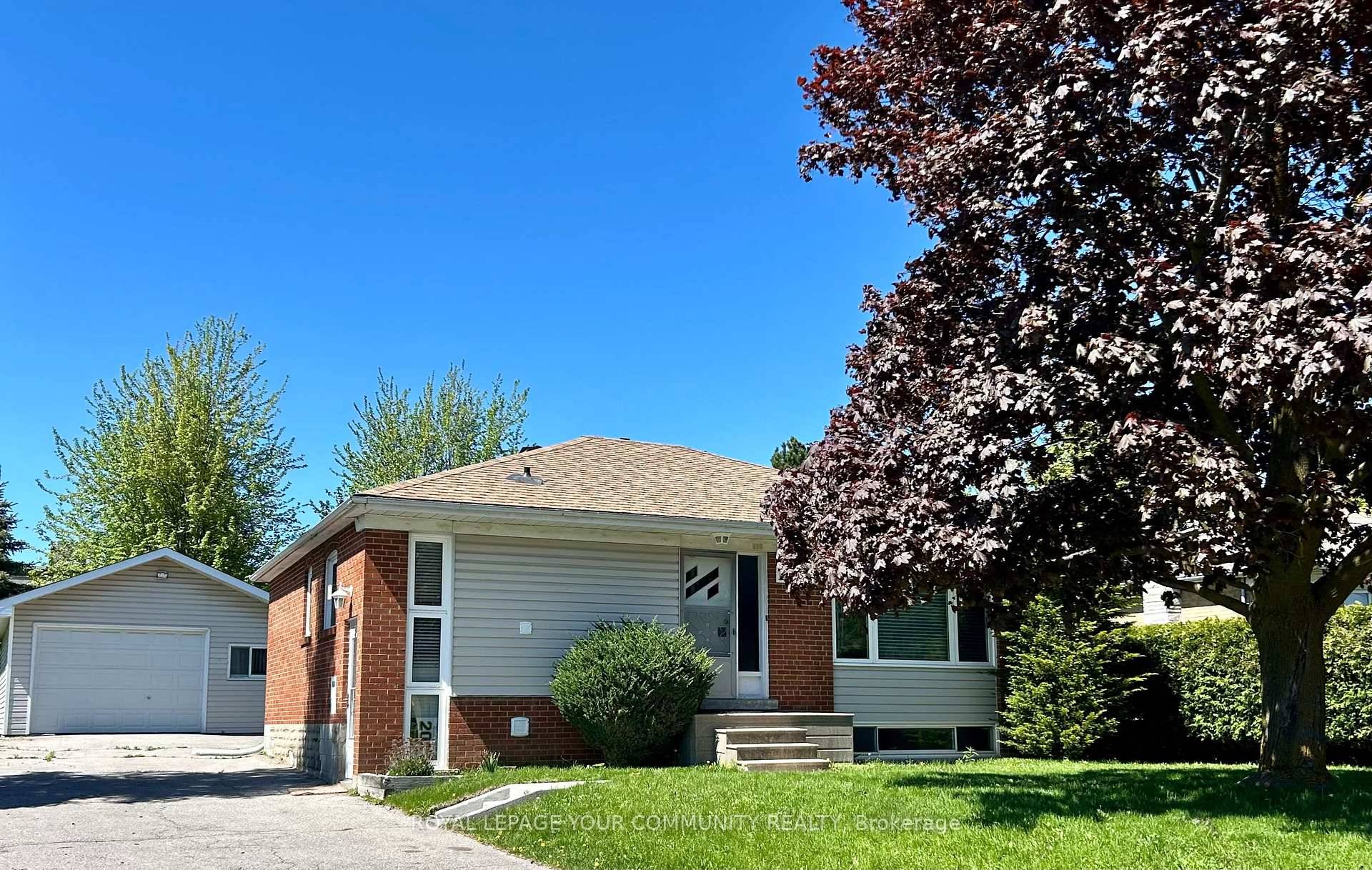 Power Of Sale. This detached, raised bungalow on a 60' x 156' lot features a 1029 sq ft main floor with 3 bedrooms, 1 bath, living room, eat in kitchen ...