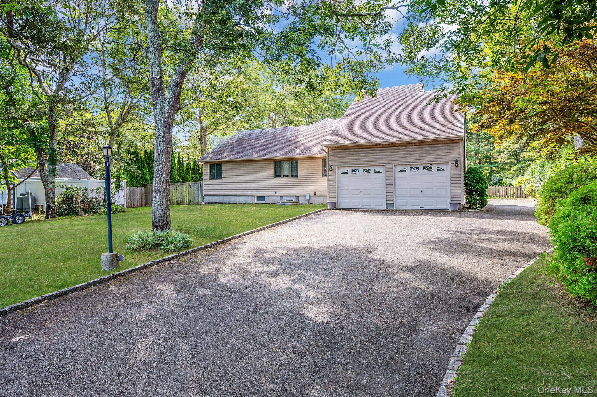 OFFERED AS OFF SEASON RENTAL NOT YEAR ROUND Welcome to 6 Bay Drive in Hampton Bays, a spacious and inviting four bedroom, three bath home offering over 3, 000 square ...