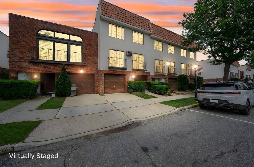 Highly desirable 2 Bedroom, 2.