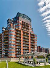 Luxury doorman building in the heart of downtown Stamford with every amenity you would want.