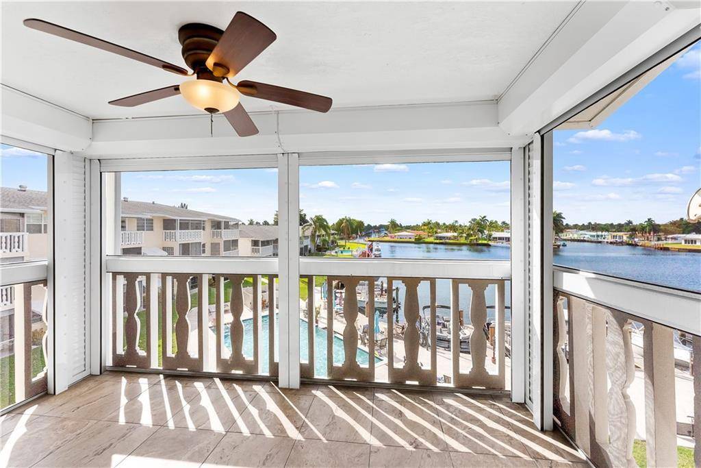 Live the ultimate boating lifestyle in this charming waterfront condo !
