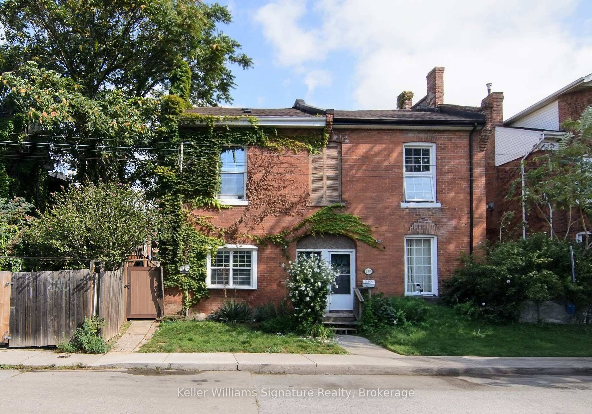 Welcome to 287 Hunter St.