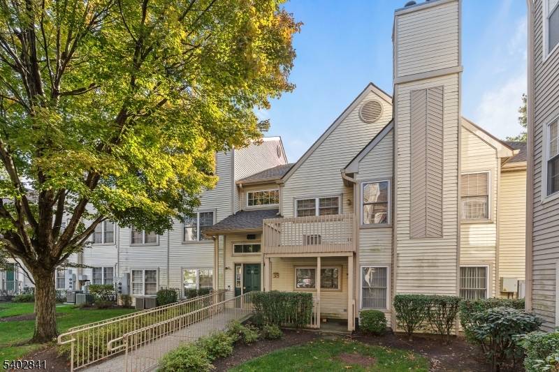 Nestled in a quiet, peaceful condo community and set in a very convenient location, this turn key unit is ready for you to move right in.