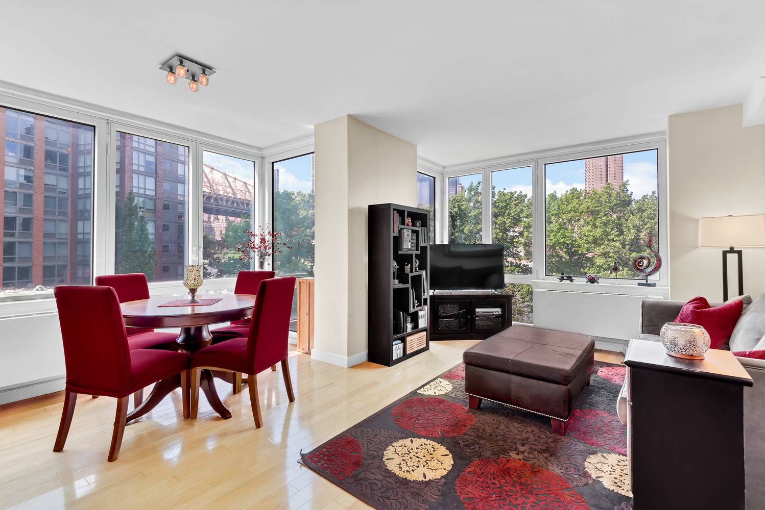 Major Price Reduction ! This rare, spectacular and extra bright Two Bedroom with Dining Alcove, Two Full Baths Home is featuring Panoramic Views of the Bridge, River and Manhattan Skyline, ...