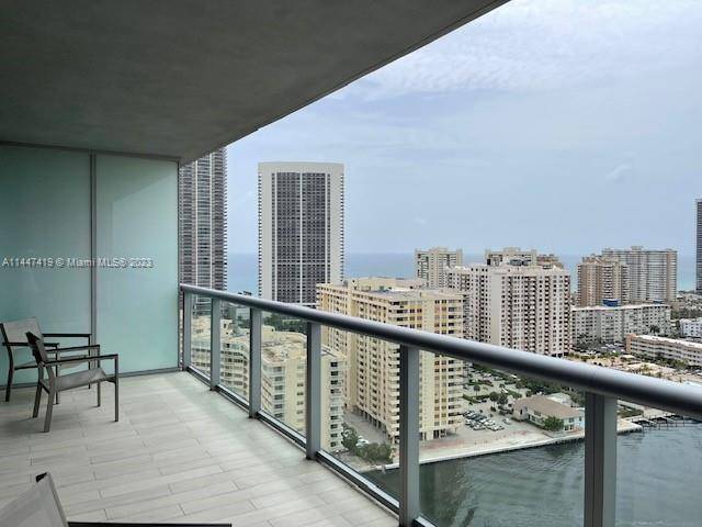 Amazing intracoastal and ocean views from this unit.