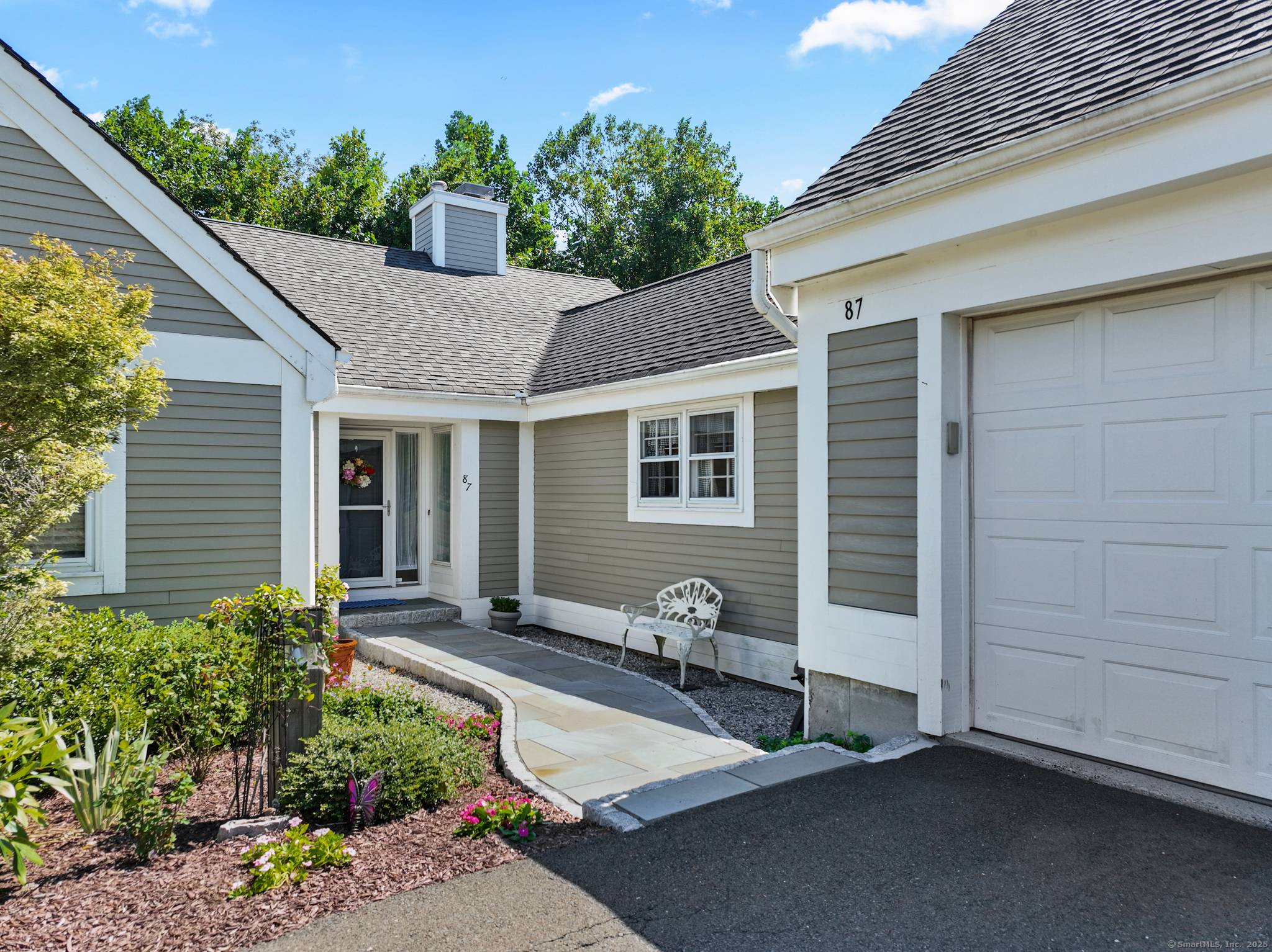 Welcome to 87 Legend Hill Road at Legend Hill in Madison, CT !
