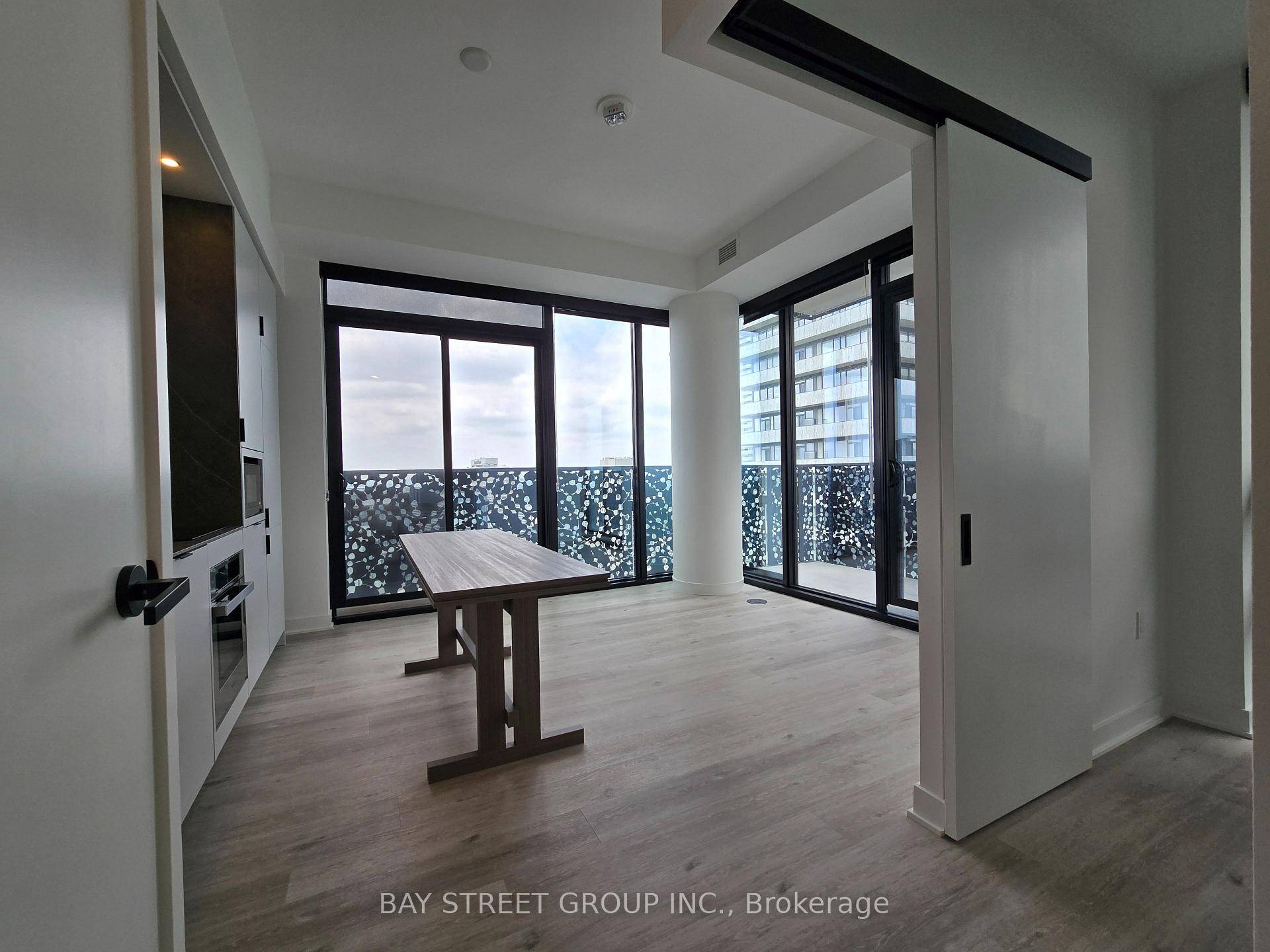 Virtual Tour Available Welcome to the Brand New 55C Residences In The Heart of Yorkville !