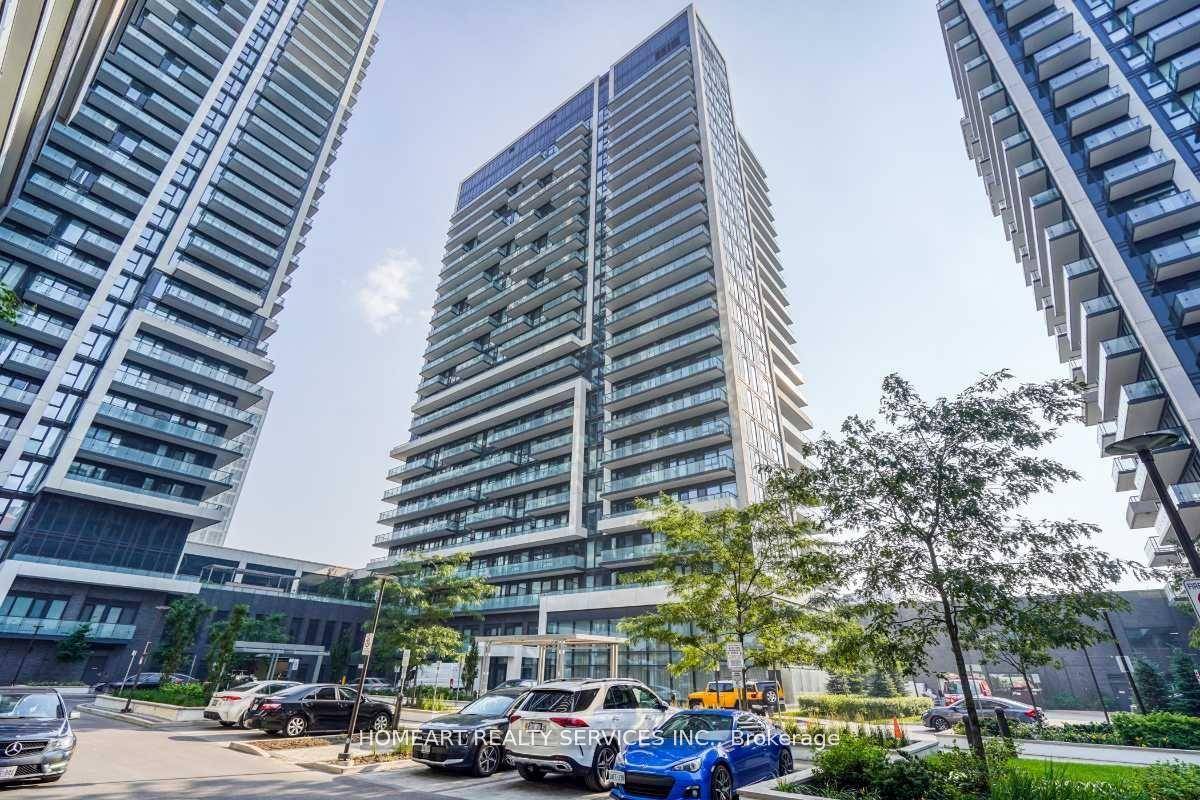 Discover luxury living at the Highly Sought After, ERA Condo In Richmond Hill, conveniently located near Yonge Street and Highway 7.
