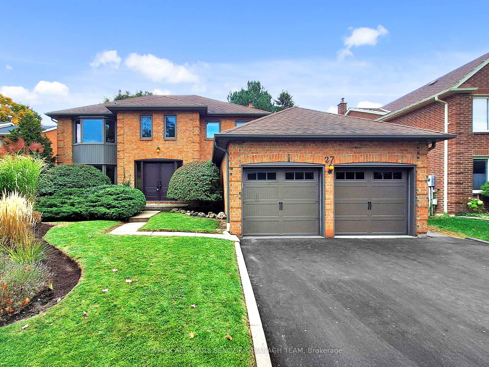 Welcome 27 Grove Rd, a beautifully maintained 4 bedroom, 2, 524 sqft home nestled in the family friendly community of Markham Village.