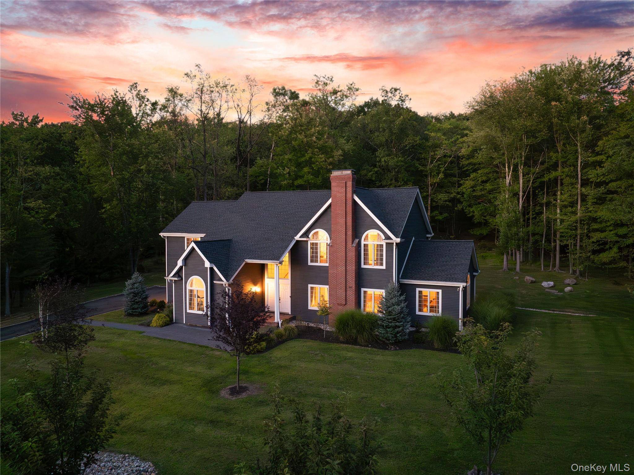 OVER THE RIVER amp ; THROUGH THE WOODS Set on nearly an acre of picturesque property in the highly sought after South Orangetown School District with attractive taxes under 18K, ...