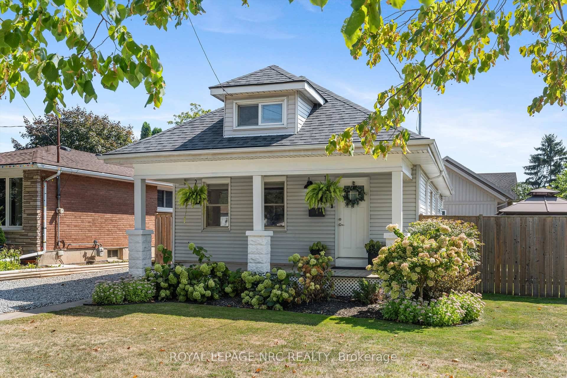 Welcome to 264 Lakeshore Road, where lifestyle and location come together beautifully.