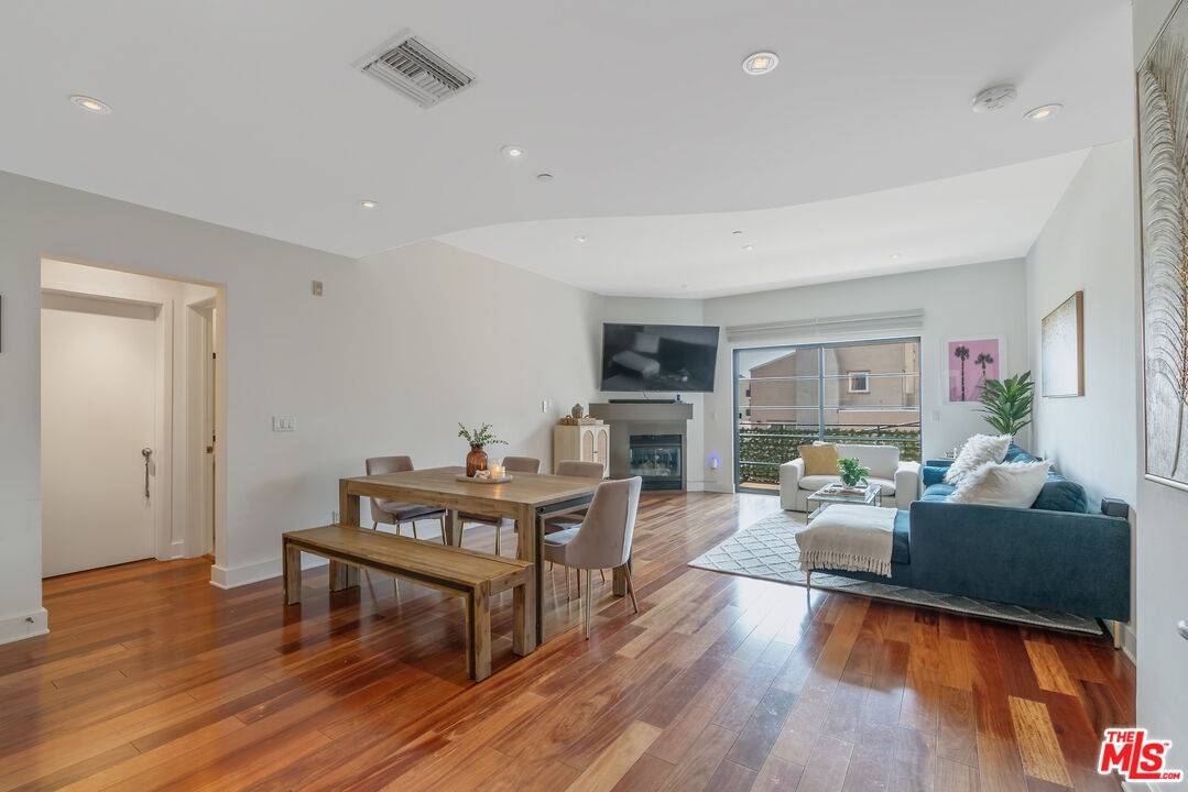 8788 Shoreham Dr 2.0 Sunset Strip LA