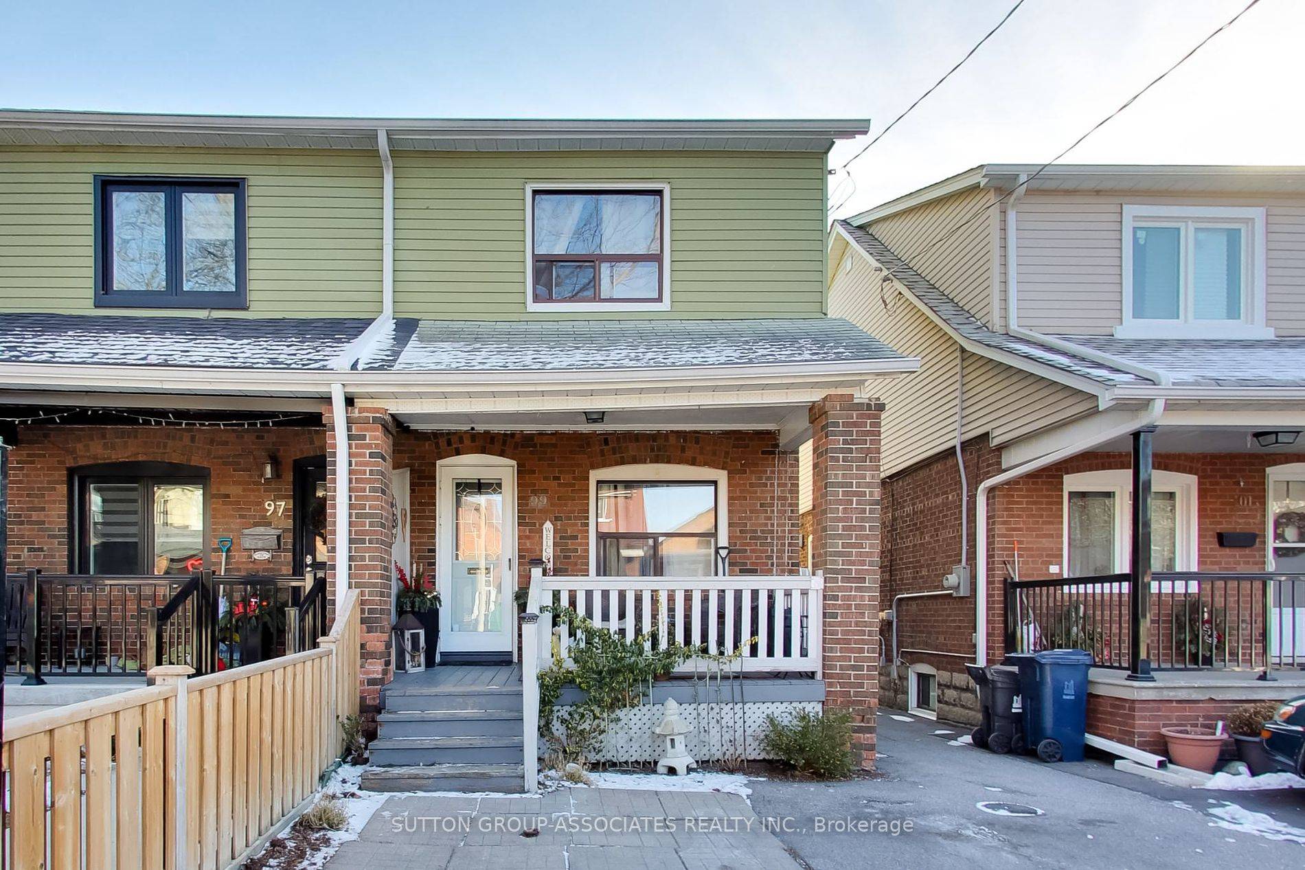 Discover the perfect first time buyer home a lovely three bedroom, two bathroom home that offers the ideal alternative to condo living.