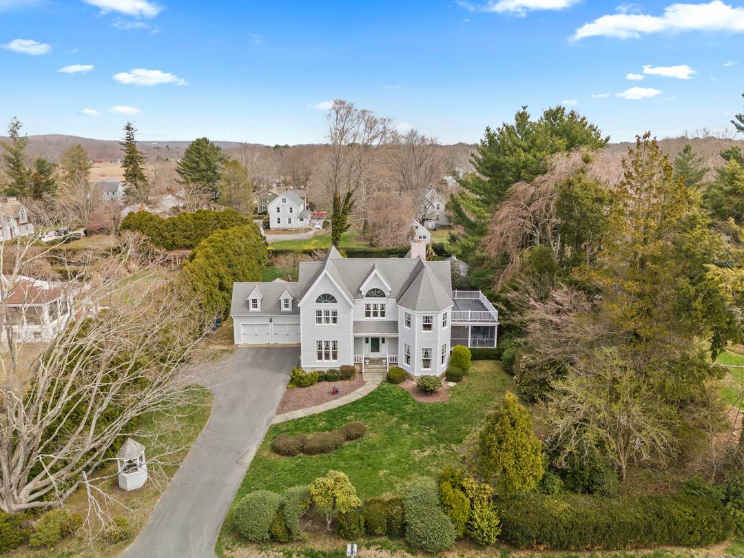 Imagine evening strolls in the village and chatting with neighbors in the home of American Impressionism.