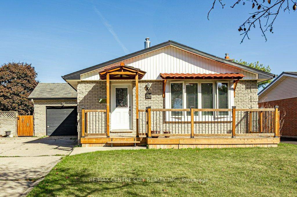 Welcome to 76 Fitzroy Place.