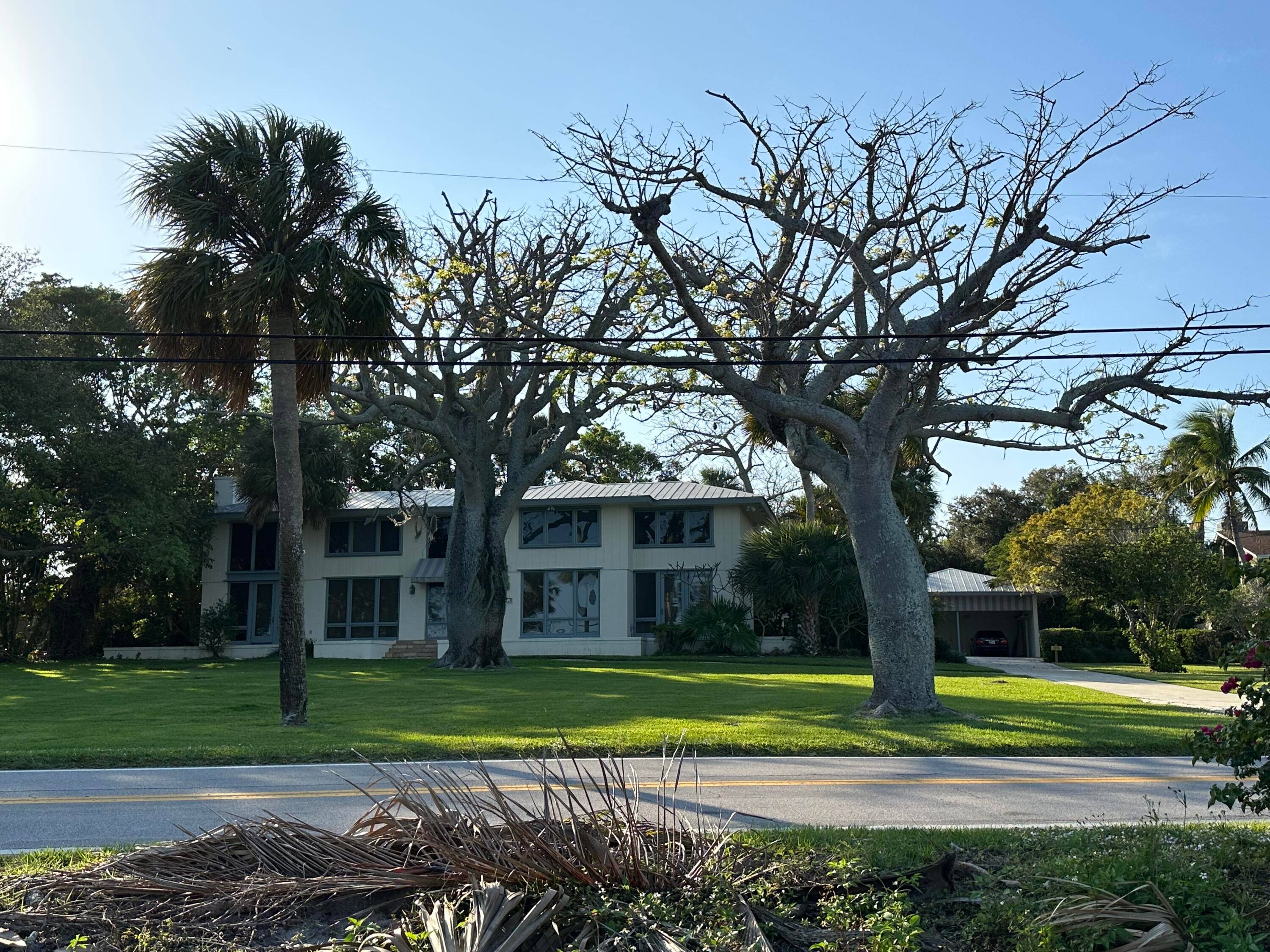 Welcome to your tropical intercostal retreat !