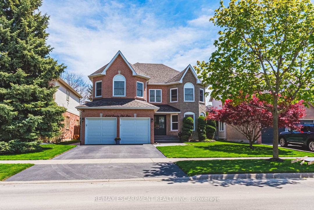 Welcome to the highly sought after Millcroft community one of Burlington's most family friendly neighbourhoods, known for its top rated schools, beautiful parks, golf course, walking trails, and unmatched sense ...
