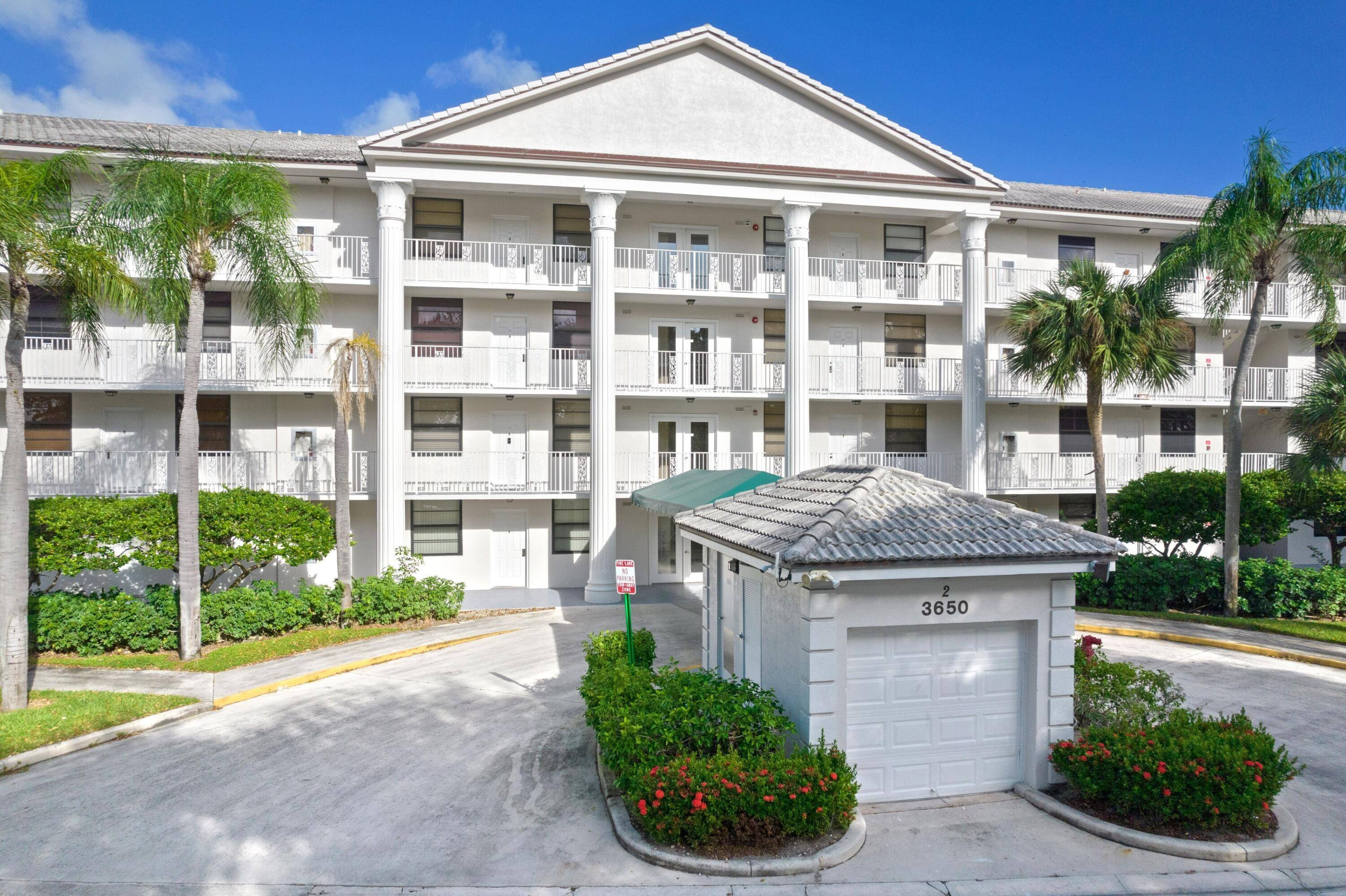 Beautiful 2 bedroom, 2 bathroom apartment with a bonus room that may be used as a den office.