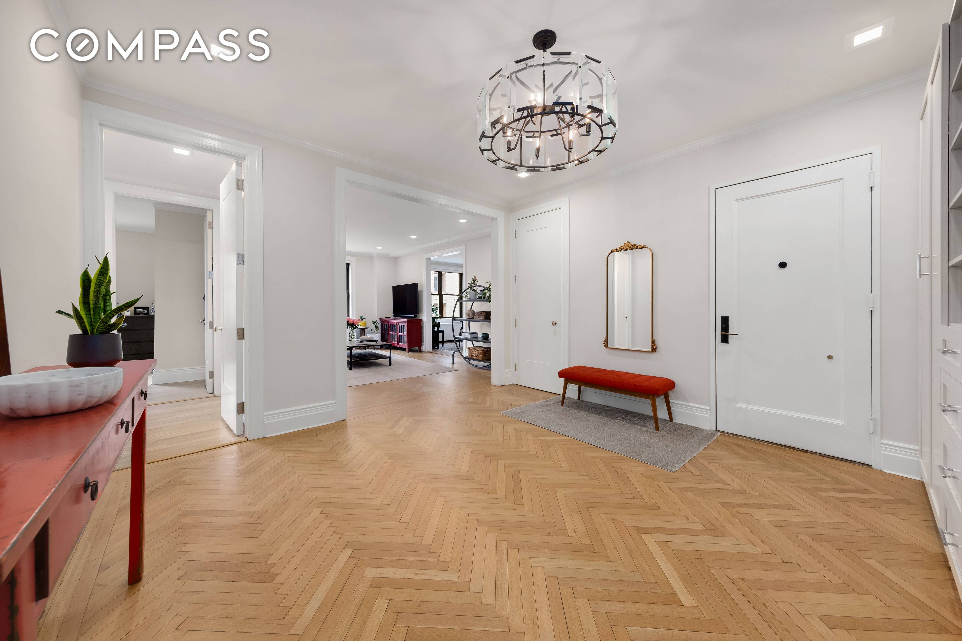An Expansive Classic 7 Pre War Condo Treasure at 905 West End Avenue Welcome to timeless elegance reimagined for modern living !