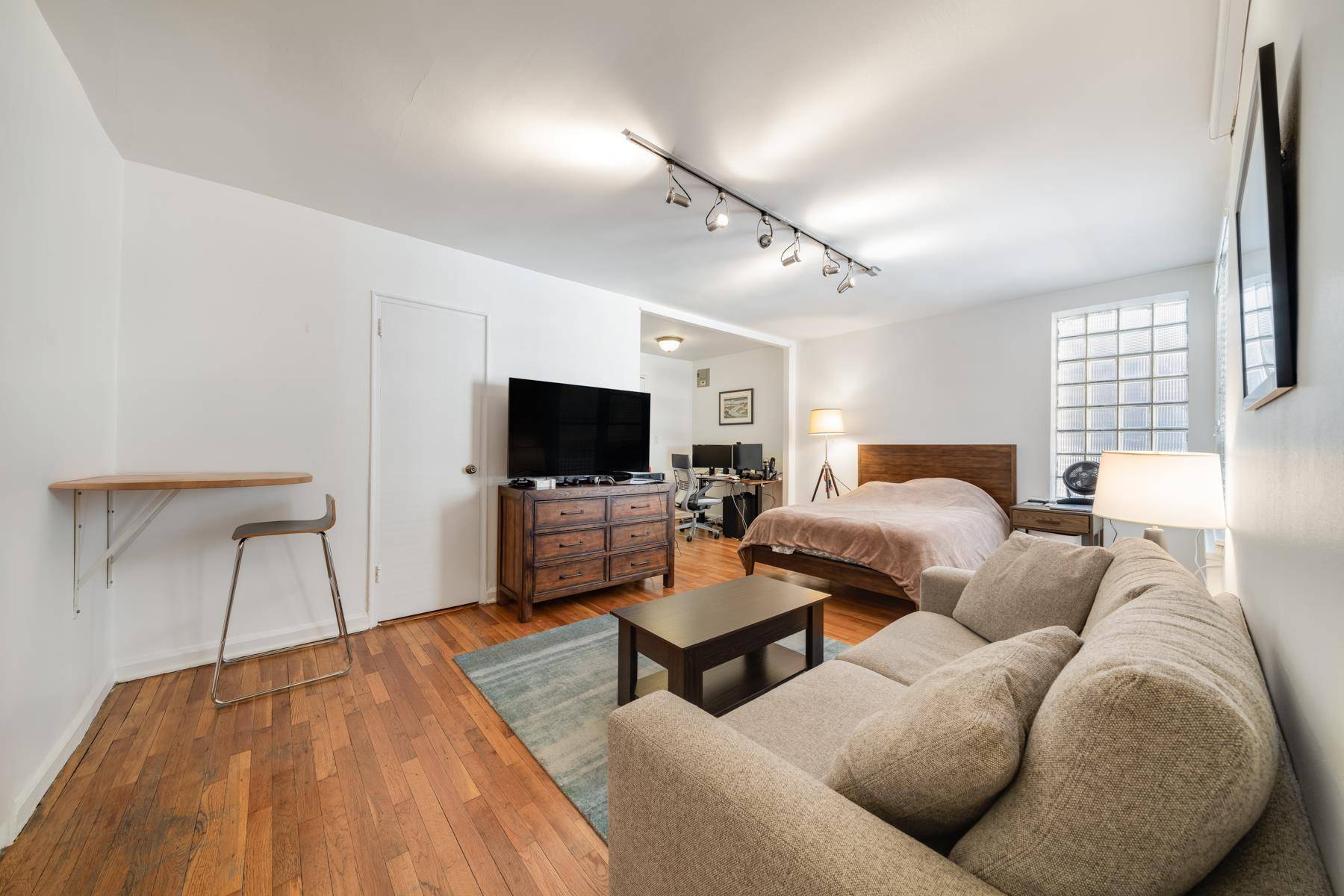 Come see this great top floor studio in a highly desired Greenwich Village building.