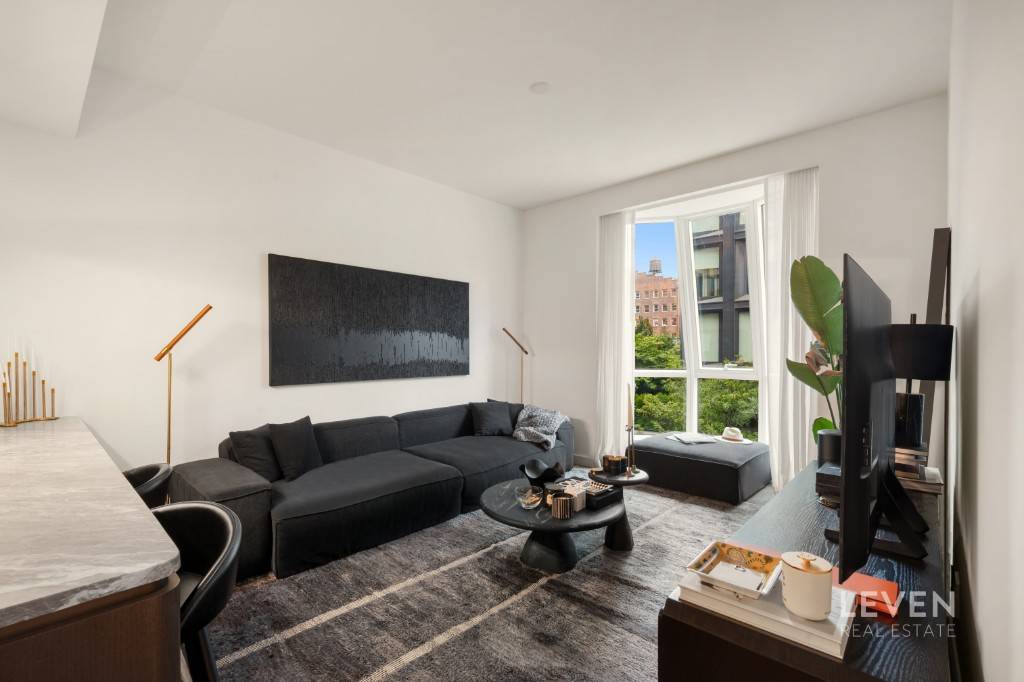 ON THE HIGH LINE LUXURIOUS LANTERN HOUSE ONE BEDROOMExperience elevated living in this exquisite one bedroom, one and a half bath residence at Lantern House, ideally located directly on the ...
