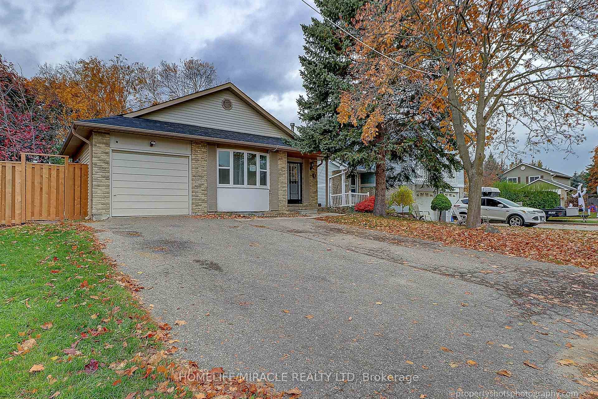 Beautiful, clean, LEGAL Walk Out Basement apartment with 3 large bedrooms amp ; Backyard space !