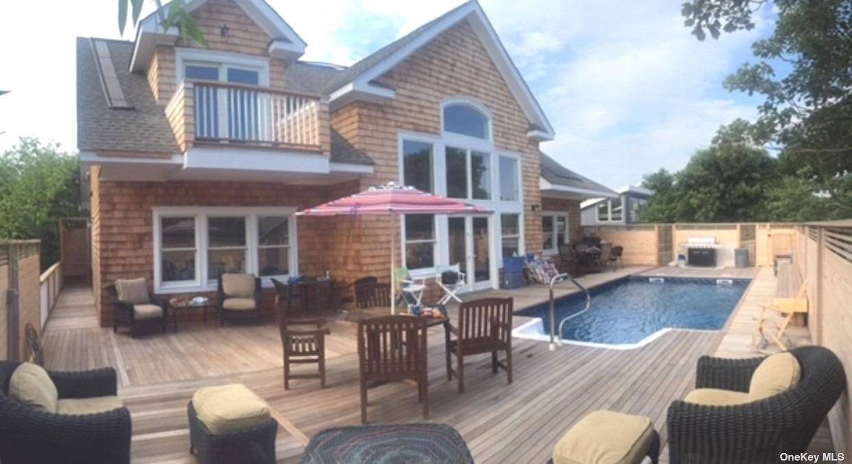 Stunning Contemporary home that is ALWAYS being improved upon !