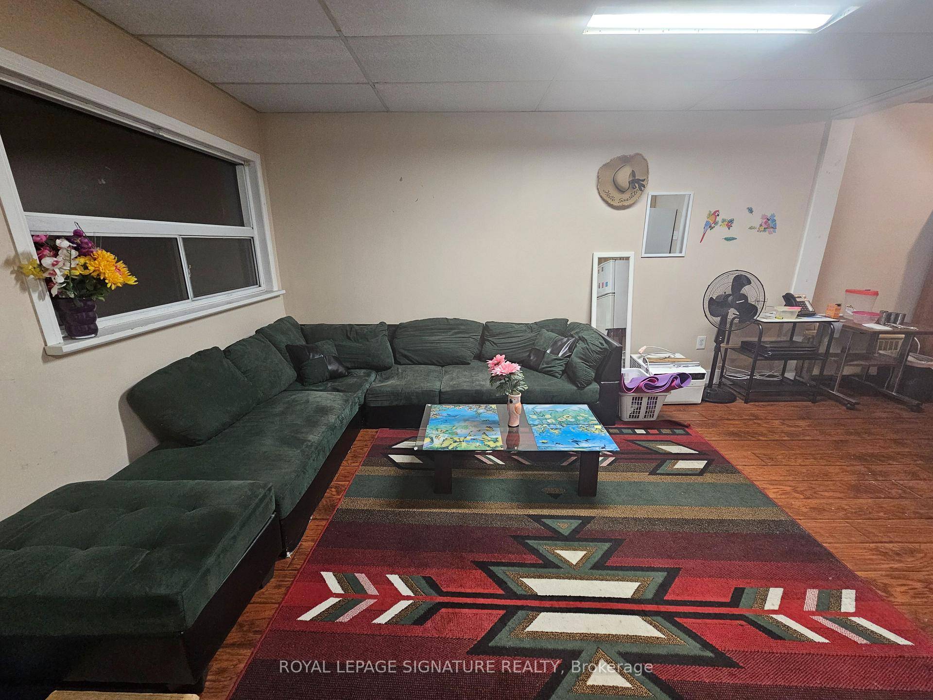 Welcome to your new cozy home in the prime Scarborough location of Kingston and St.