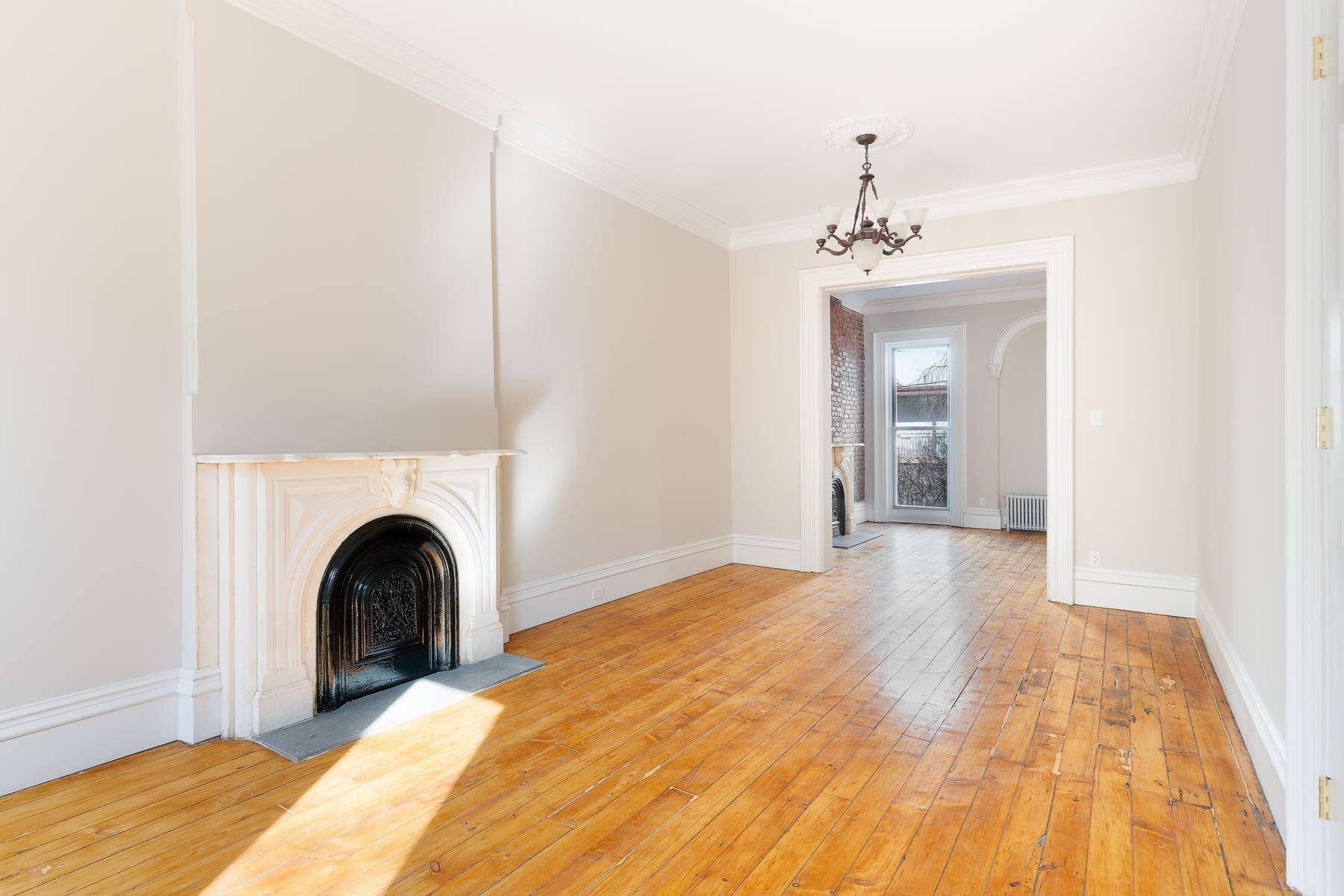 Welcome home to 369 Bergen Street !