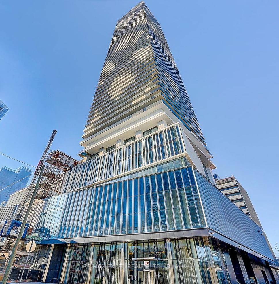 Luxury Sugar Wharf Condo By Menkes.