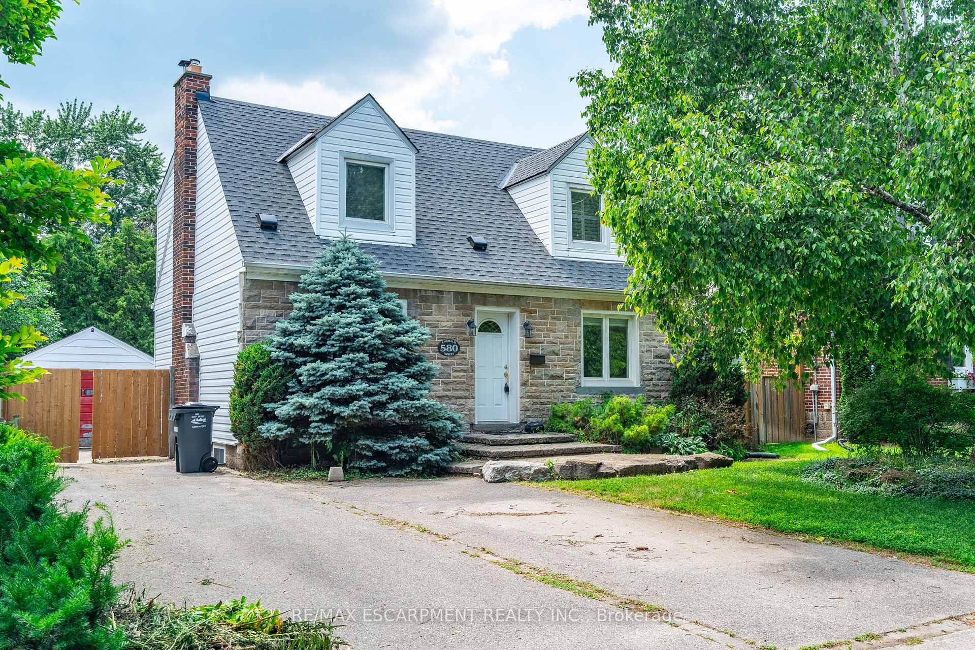 Incredible opportunity to own a single family home on one of downtown Burlington's most desirable streets.