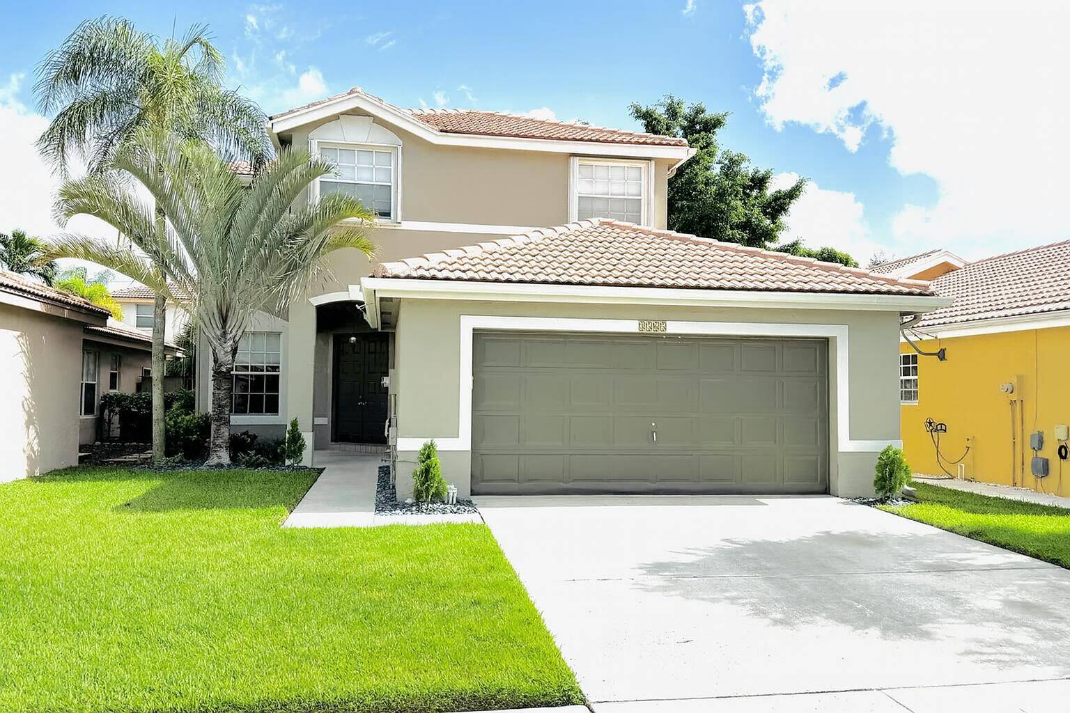 Amazing 4 bedroom, 2. 5 bathroom home for rent in a gated community in Boynton Beach, available August 1st, 2025.