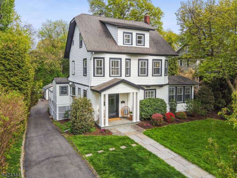 The Charm You Want, the Updates You Need and a Backyard You Didn't Think You'd Find.
