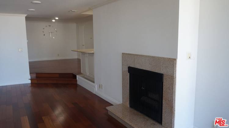 137 S Palm Dr 3BR Beverly Hills La