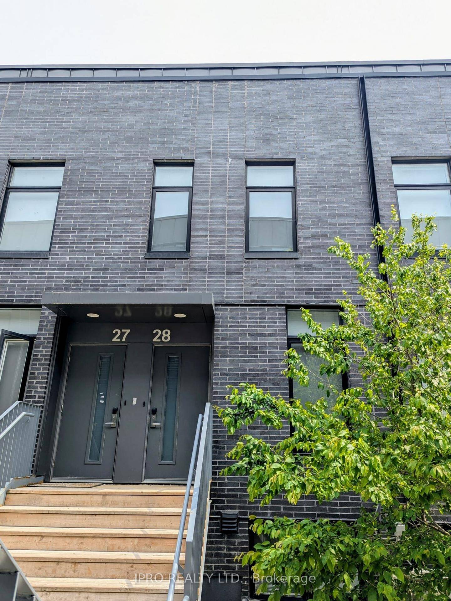 Best value in the complex, this updated 3 bedroom stacked townhouse offers unbeatable convenience in one of Oshawa's most accessible locations.