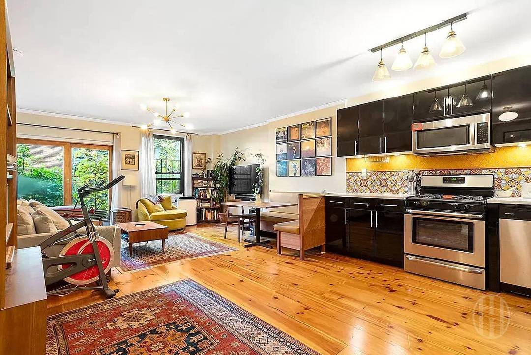 5 Cap Rate ! User Purchaser or Investor Friendly Opportunity Welcome to the Sugar Hill Historic District of Hamilton Heights, a neighborhood filled with old growth trees and turn of ...