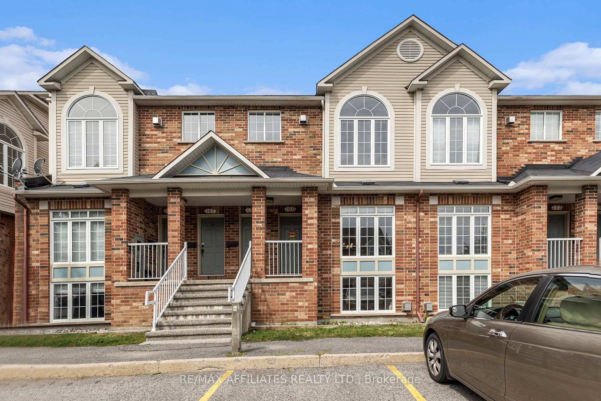 This stylish 2 bedroom terrace home nestled in the heart of Beaverbrook, one of Kanatas most sought after communities.