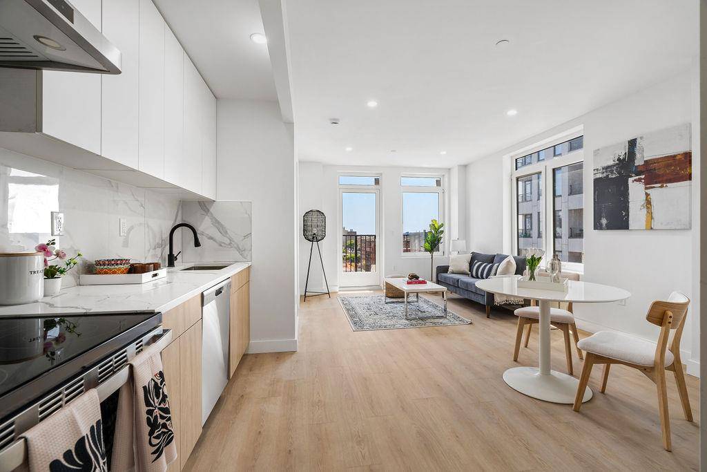 Building Features amp ; Amenities, Residents will enjoy 24 hour doorman for security and peace of mindOn site parking available for leaseFully equipped fitness centerResidents lounge for relaxing or entertainingSecond ...